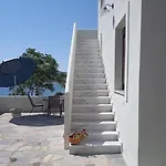 Διαμέρισμα Kamares View