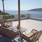 Kamares View
