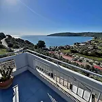 Kamares View