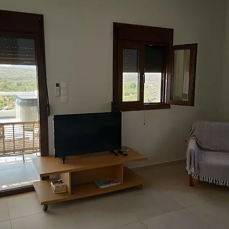 Apartament Kamares View *