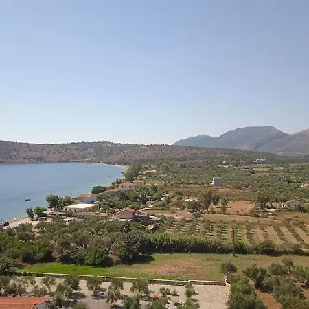 Kamares View