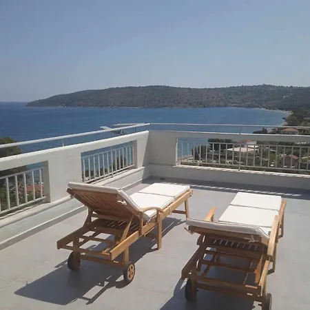 Kamares View Ageranos