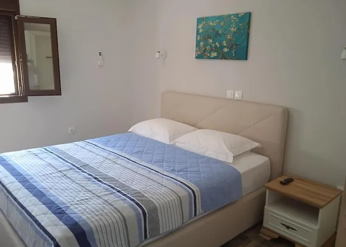 Апартаменты Kamares View Ageranos