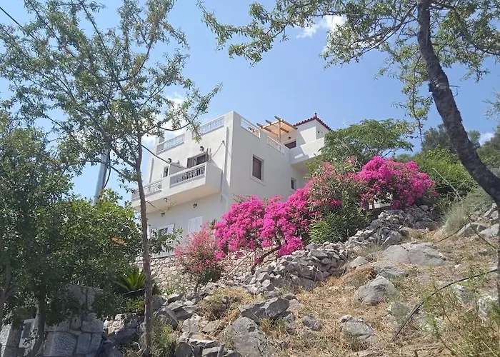 Kamares View Apartamento Ageranos